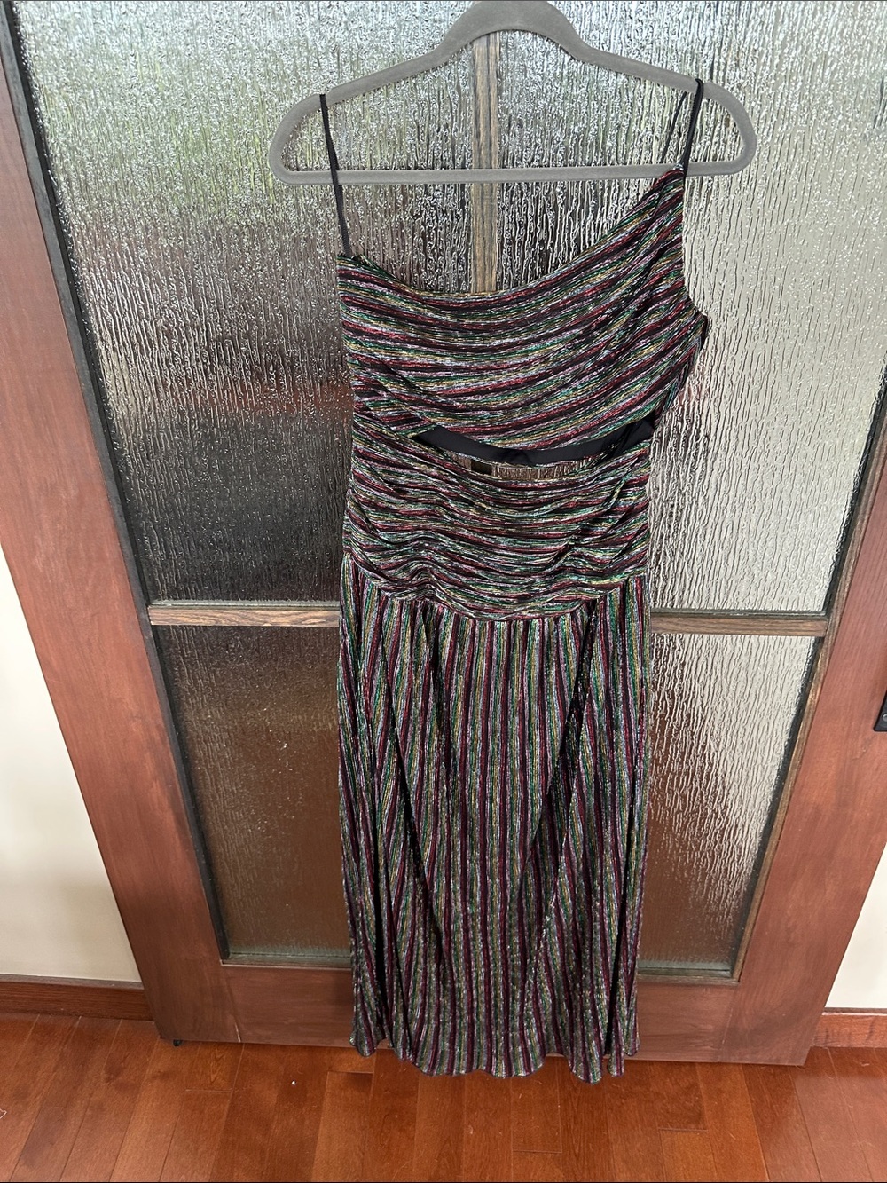 Rebecca Vallance Ronnie cut out one shoulder Gown size US 10. - Picture 16 of 16